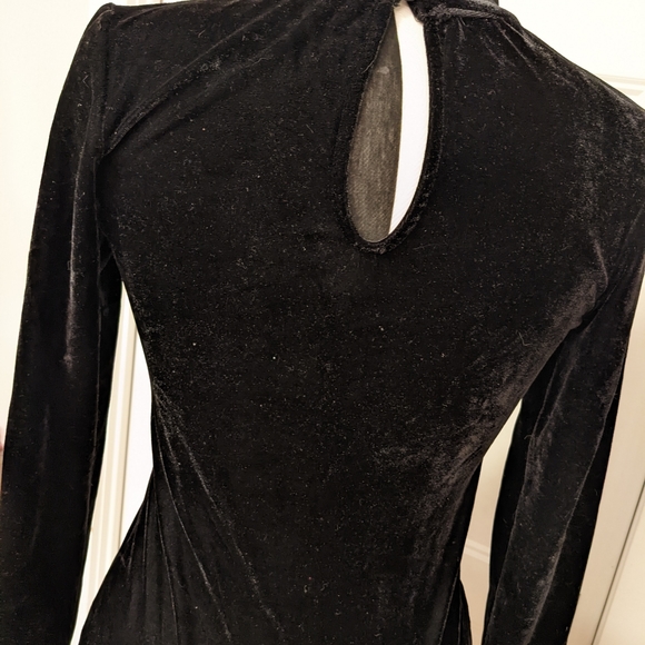 Velvet bodycon dress - Picture 5 of 5